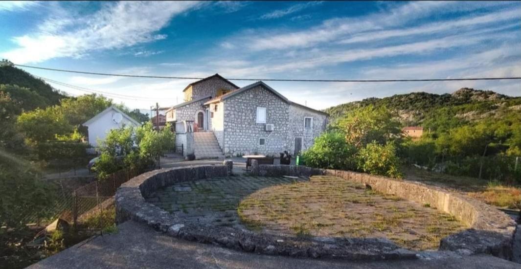 Rustic Village Rijeka Crnojevića Eksteriør bilde