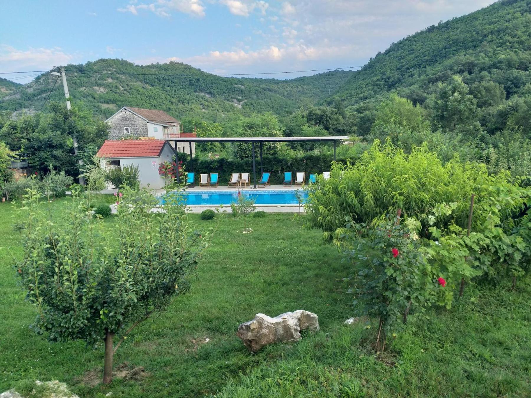 Rustic Village Rijeka Crnojevića Eksteriør bilde