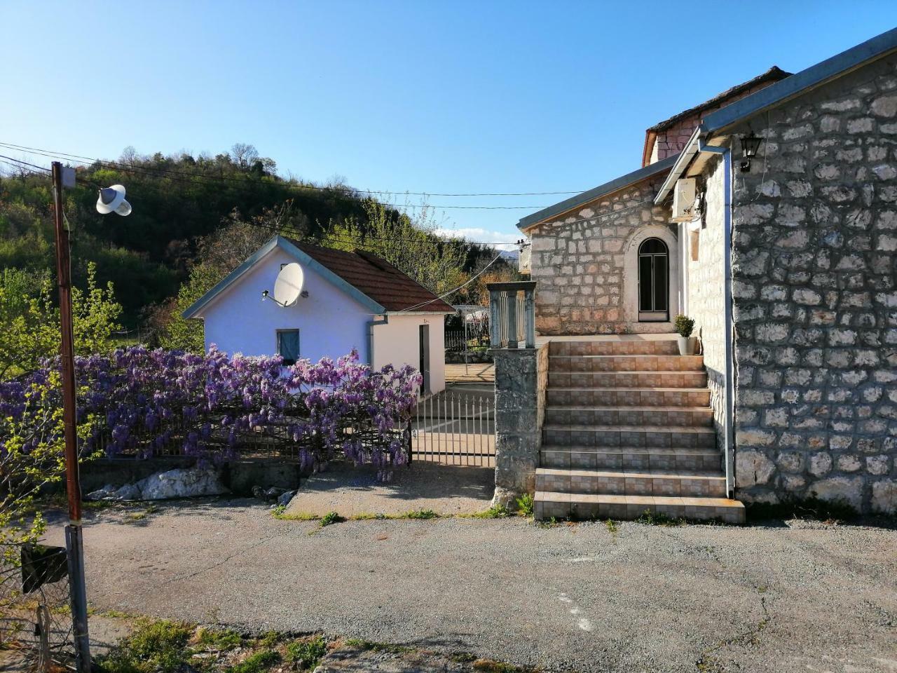 Rustic Village Rijeka Crnojevića Eksteriør bilde