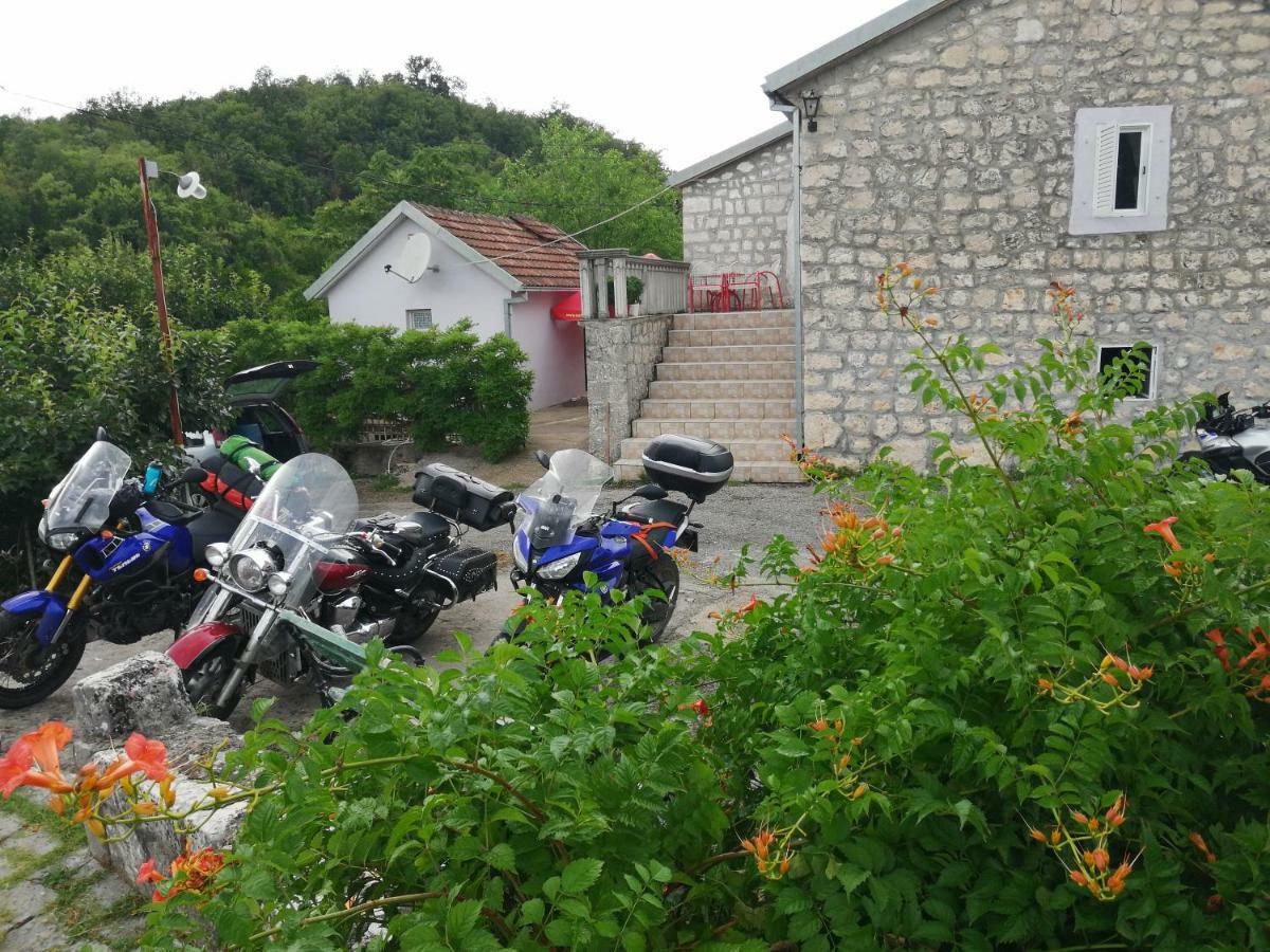 Rustic Village Rijeka Crnojevića Eksteriør bilde